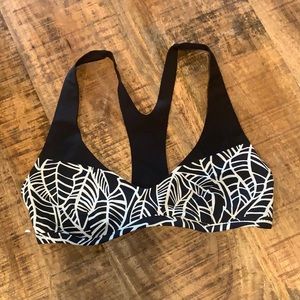New Lululemon bikini top